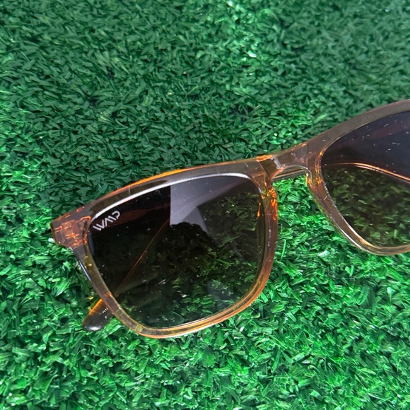 COPY - WMP Stylish Brown Sunglasses - Picture 2 of 5